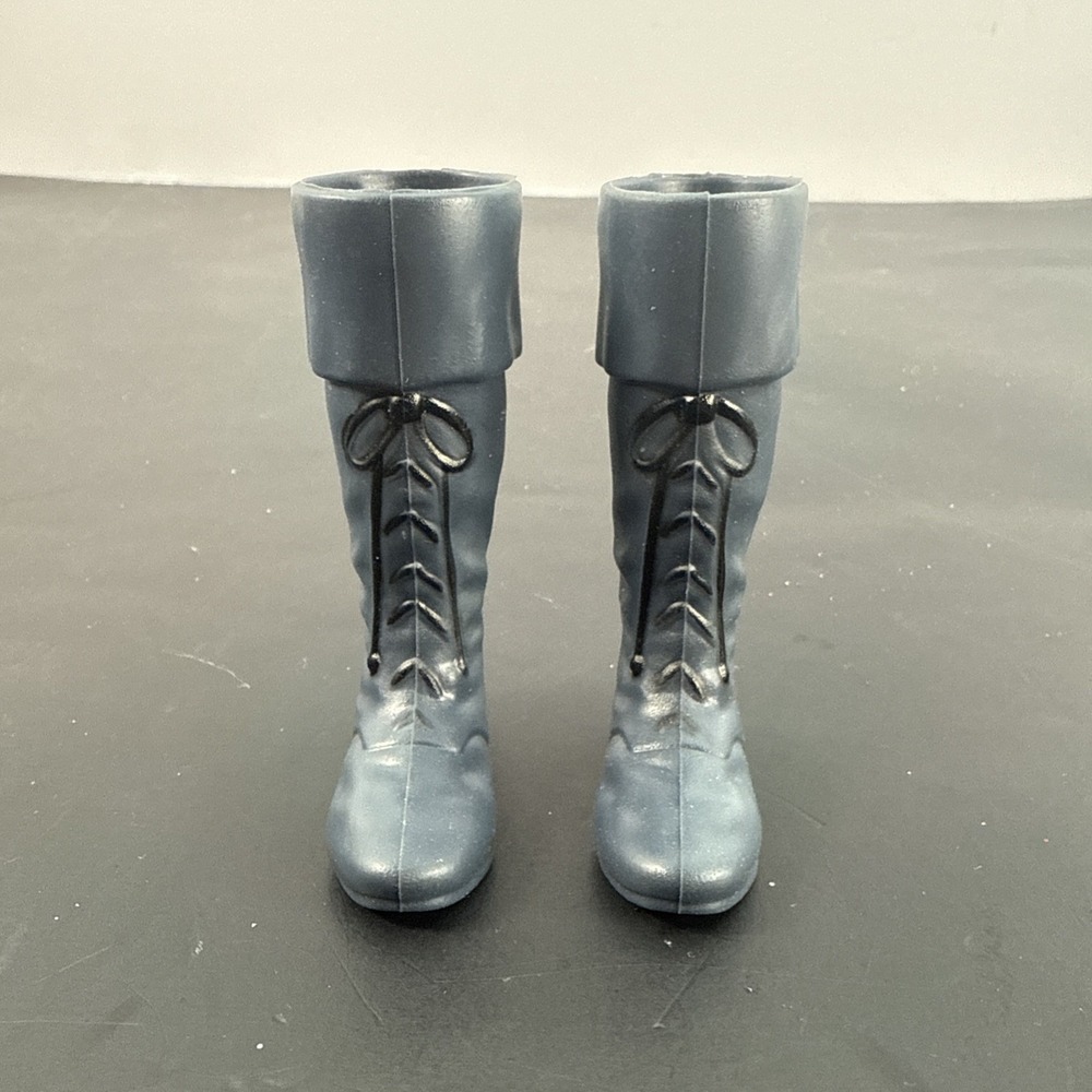 Replacement Boots Shoe ONLY  2006 Barbie 12 Dancing Princesses Prince Derek